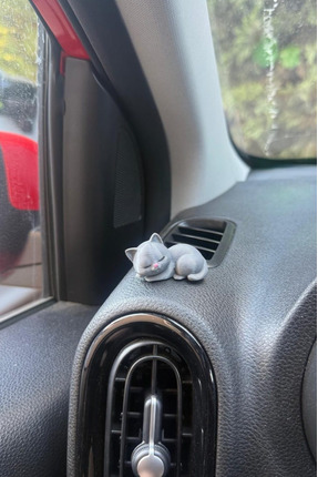 1 Adet Sevimli Mini Gri Yatan Kedi, Araba Süsü, Dekor, Masa Dekoru, Torpido Aksesuarı Image 3