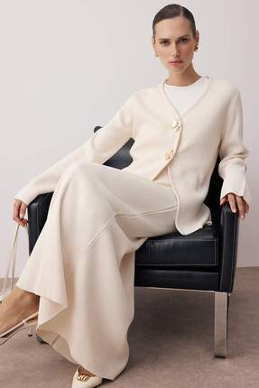 Ekru Gold Düğmeli Triko Etekli Takım TCTAW26US00011 Image 0