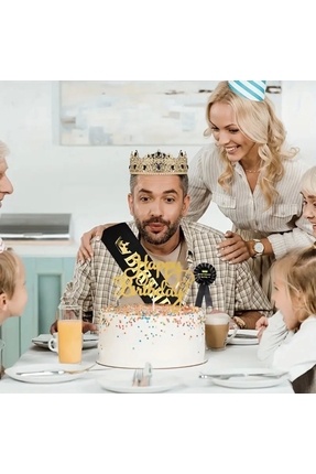 DIDOSH PARTY HOUSE- Altın Renk Siyah Taşlı Kral Tacı ve “BIRTHDAY KING” Yazılı Siyah Kuşak Image 0