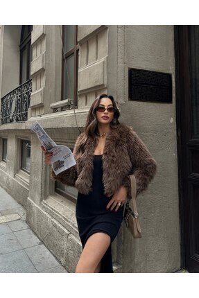 Tüy Dökmeyen Moda Kadın Kürk Crop Mont – Kısa ve Şık Duruşlu Ceket Image 7