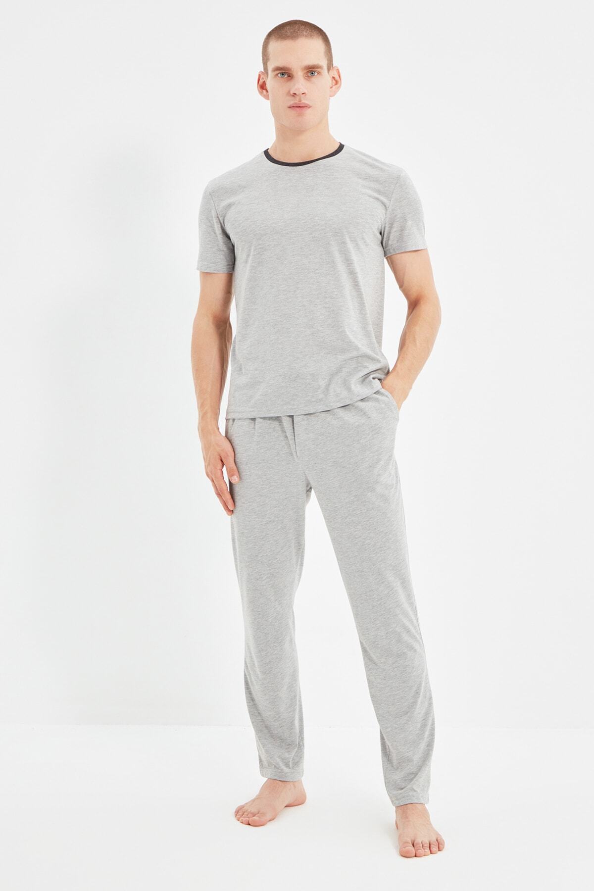 TRENDYOL MAN Gri Erkek Biye Detaylı Örme Pijama Takımı THMAW21PT0366