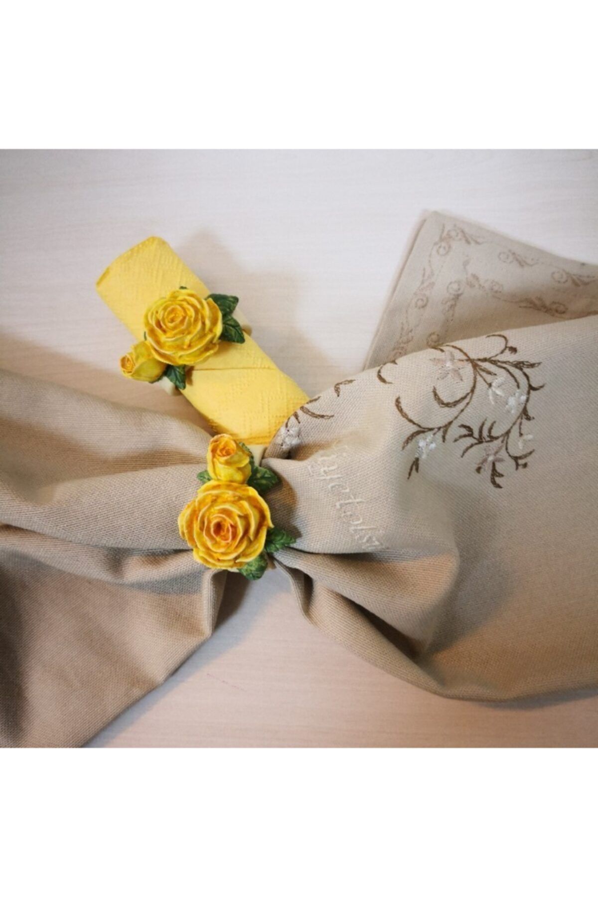 İHR Ithal Şık Tasarımlı 2'li Peçete Halkaları, Rose Classic Yellow