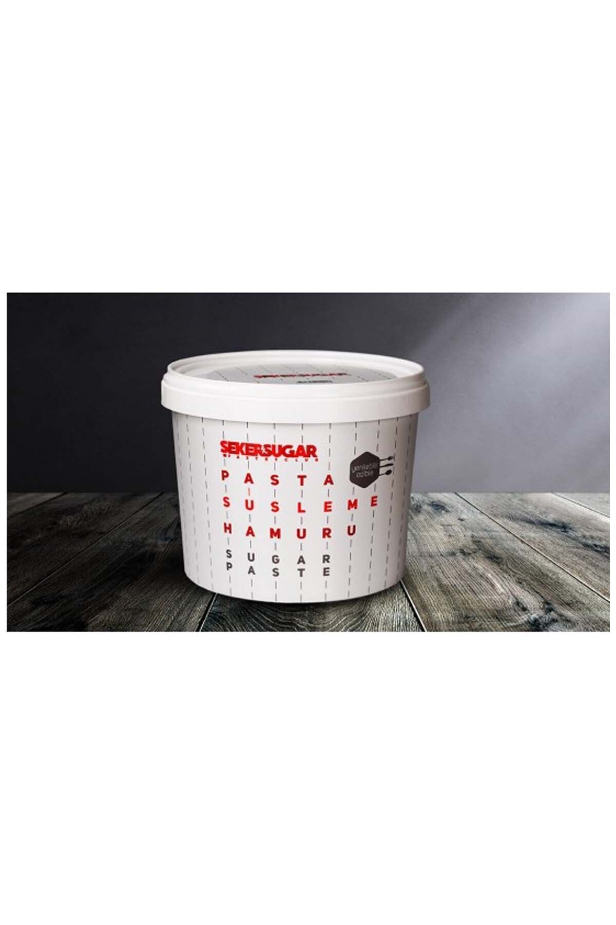 ŞEKER & SUGAR 2,5 Kg Şeker Hamuru Kırmızı