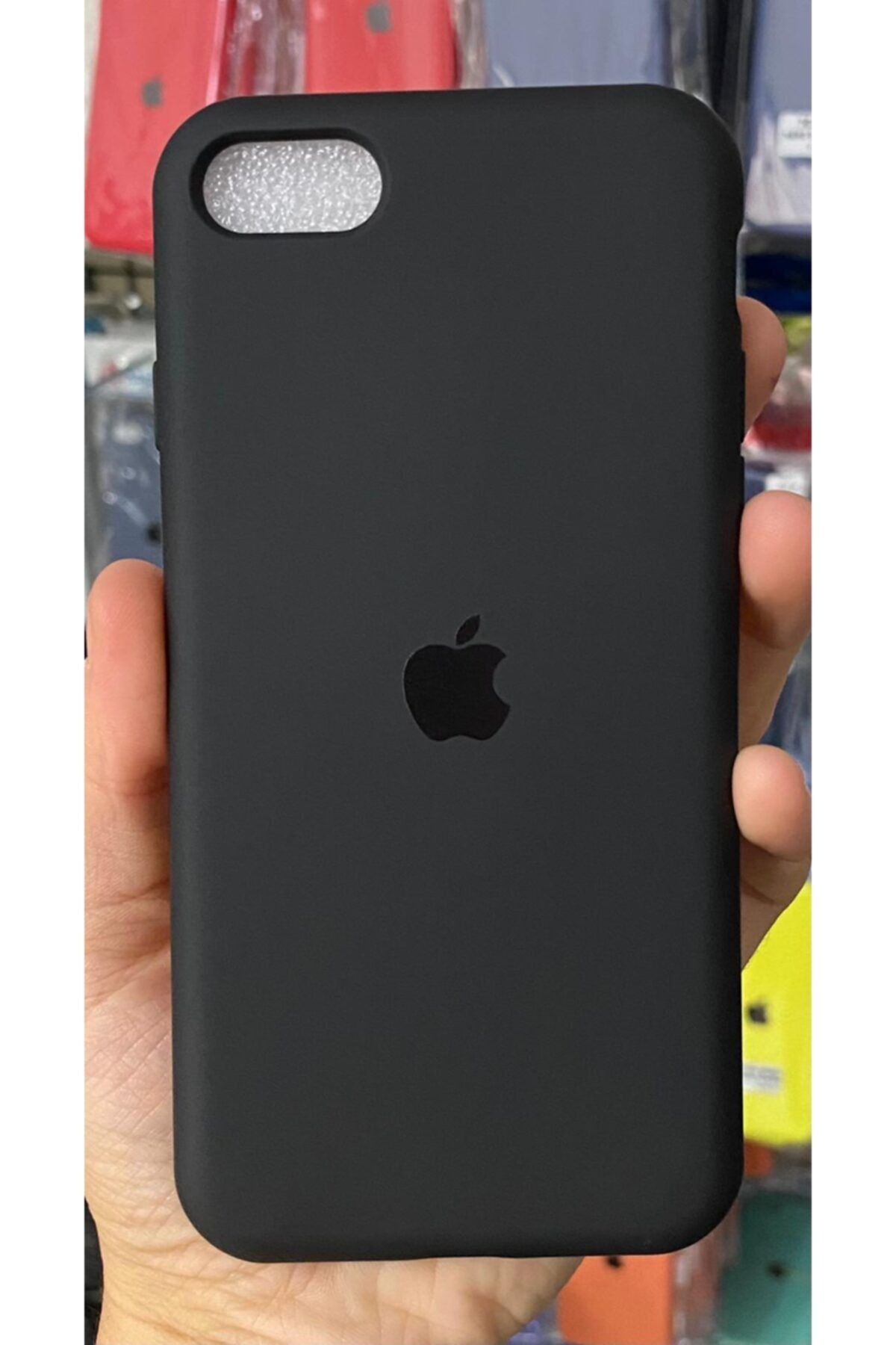 Go Aksesuar Iphone Se 2020 Logolu Siyah Içi Kadife Lansman Aa Kalite
