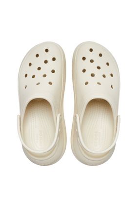 207521-2Y2 Classic Crush Clog Kadın Terlik Krem Image 0