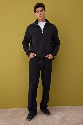 Siyah Regular/Normal Kesim Dik Yaka Kalın İçi Polarlı Sweatshirt TMNAW26SW00021 Image 4