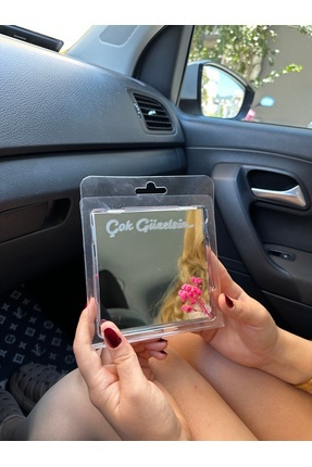 LOVEWHEELS KİŞİYE ÖZEL AYNALI BORDO ÇİÇEK BUKETİ Image 3