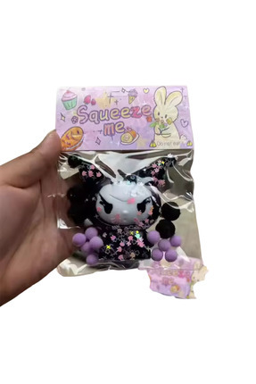 KUROMI figürlü taba sukuşi squishy stres oyuncağı yumuşacık jel oyuncak skuşi siyah Image 0
