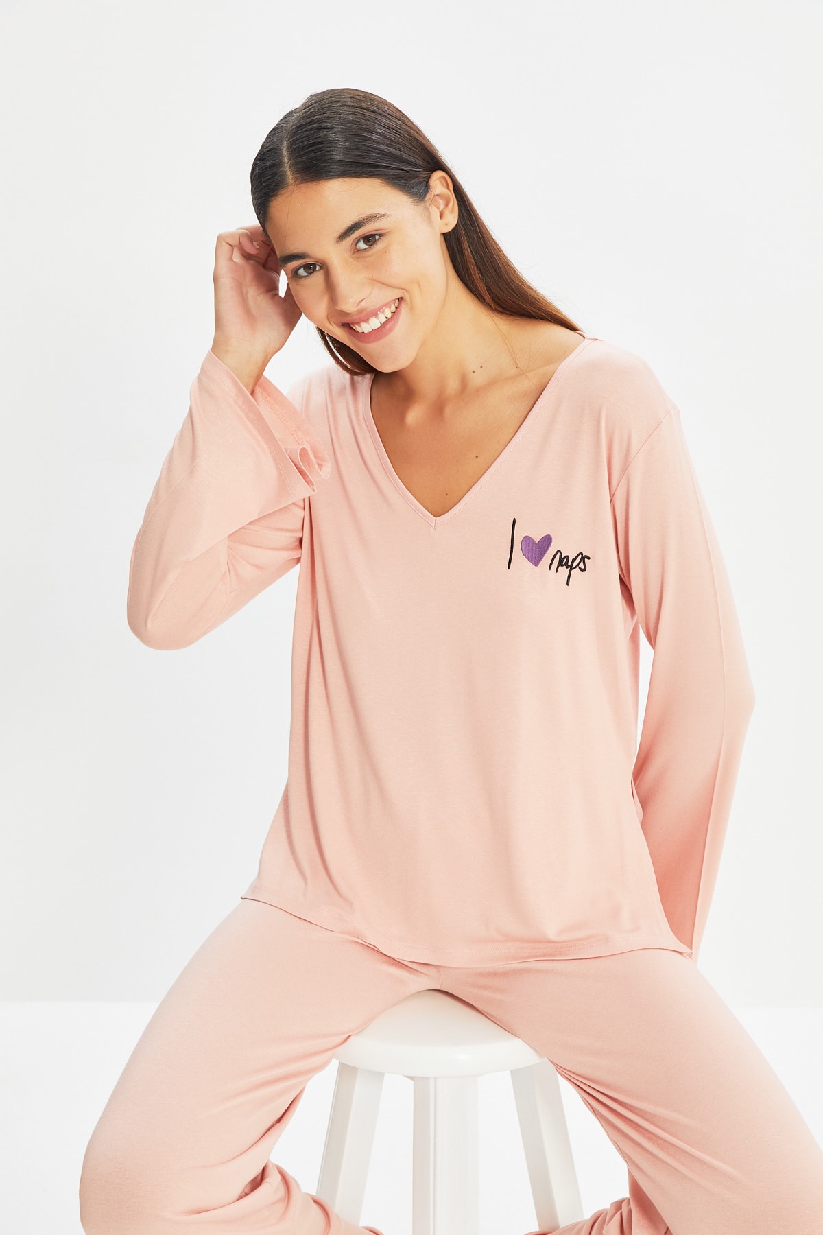 TRENDYOLMİLLA Pudra Nakış Detaylı Örme Pijama Takımı THMAW21PT0061
