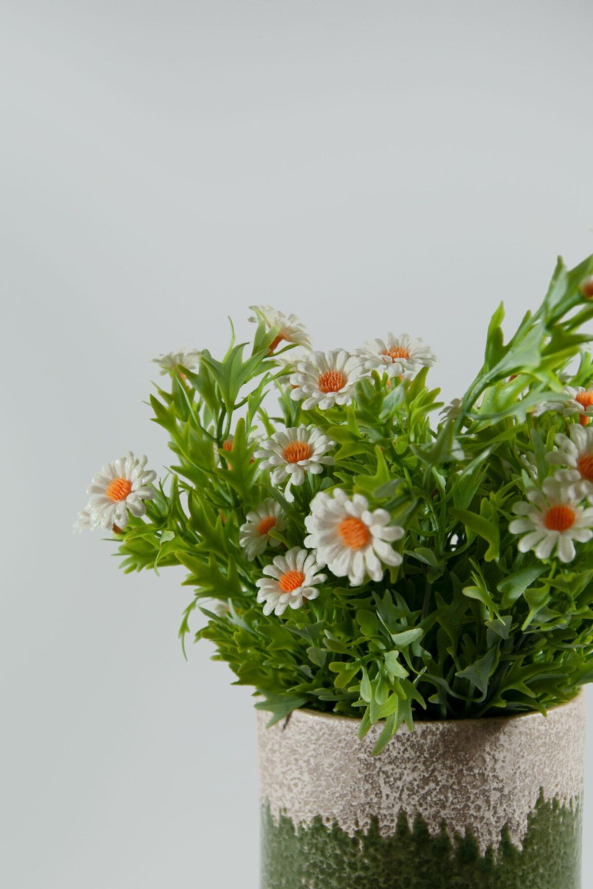 Lilac Home Yapay Çiçek Beyaz Plastik Papatya