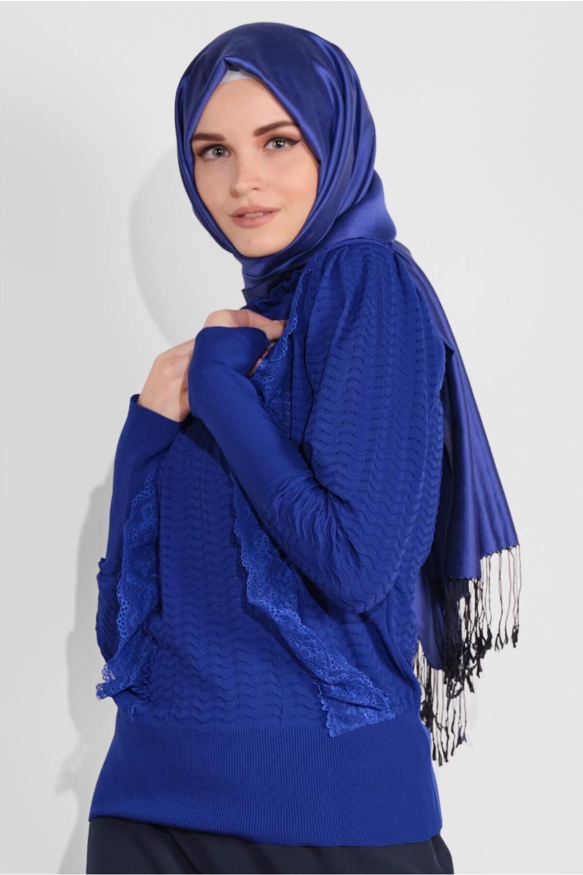 TRENDTESETTÜR Yakası Ve Önü Fırfırlı Triko Kazak 46341