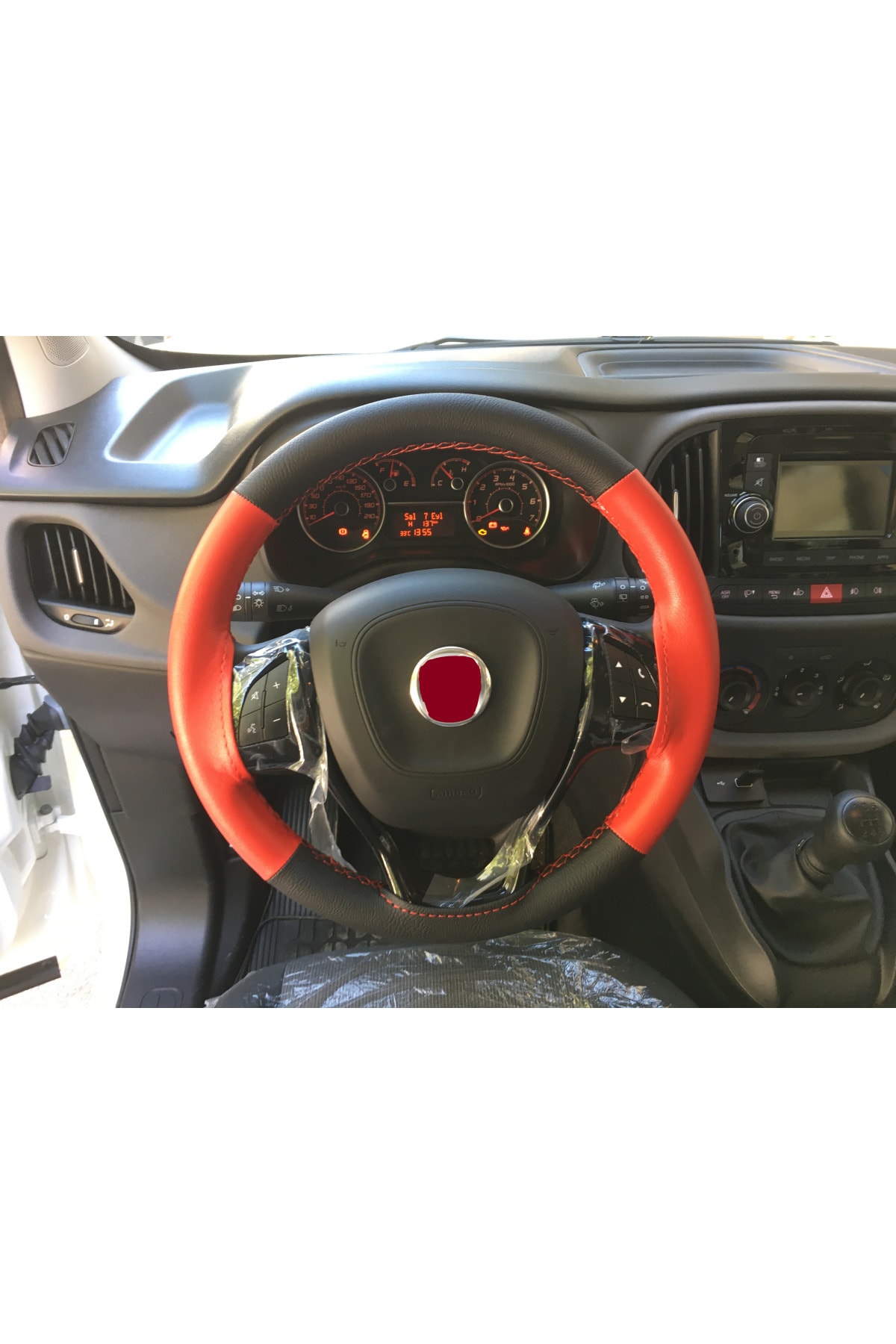 AYAZGURUP Fiat Doblo (2005-2010) Dikmeli Direksiyon Kılıfı Özel Çift Desenli ( Ultra Lüx Deri )