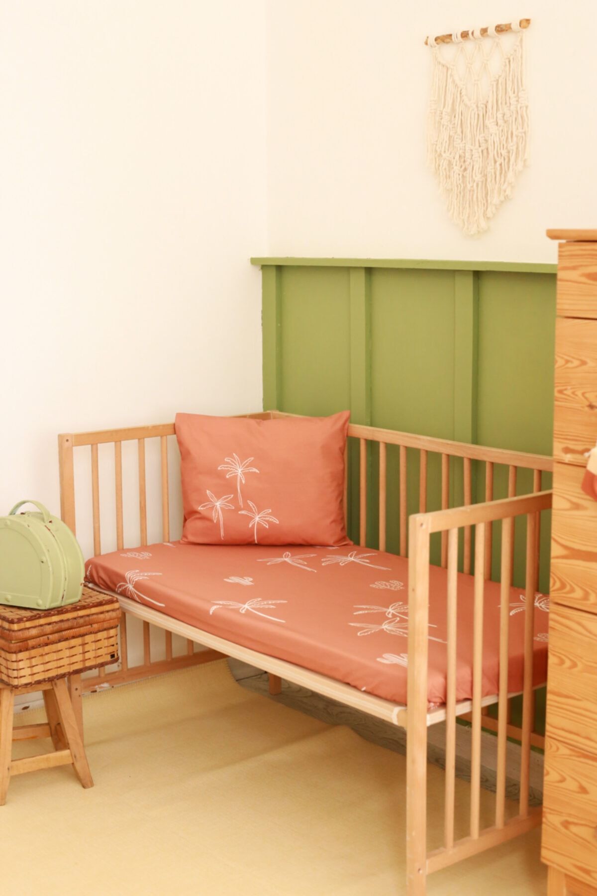 YULAKIDSTORE Palmiye Organik Lastikli Çarşaf Takımı