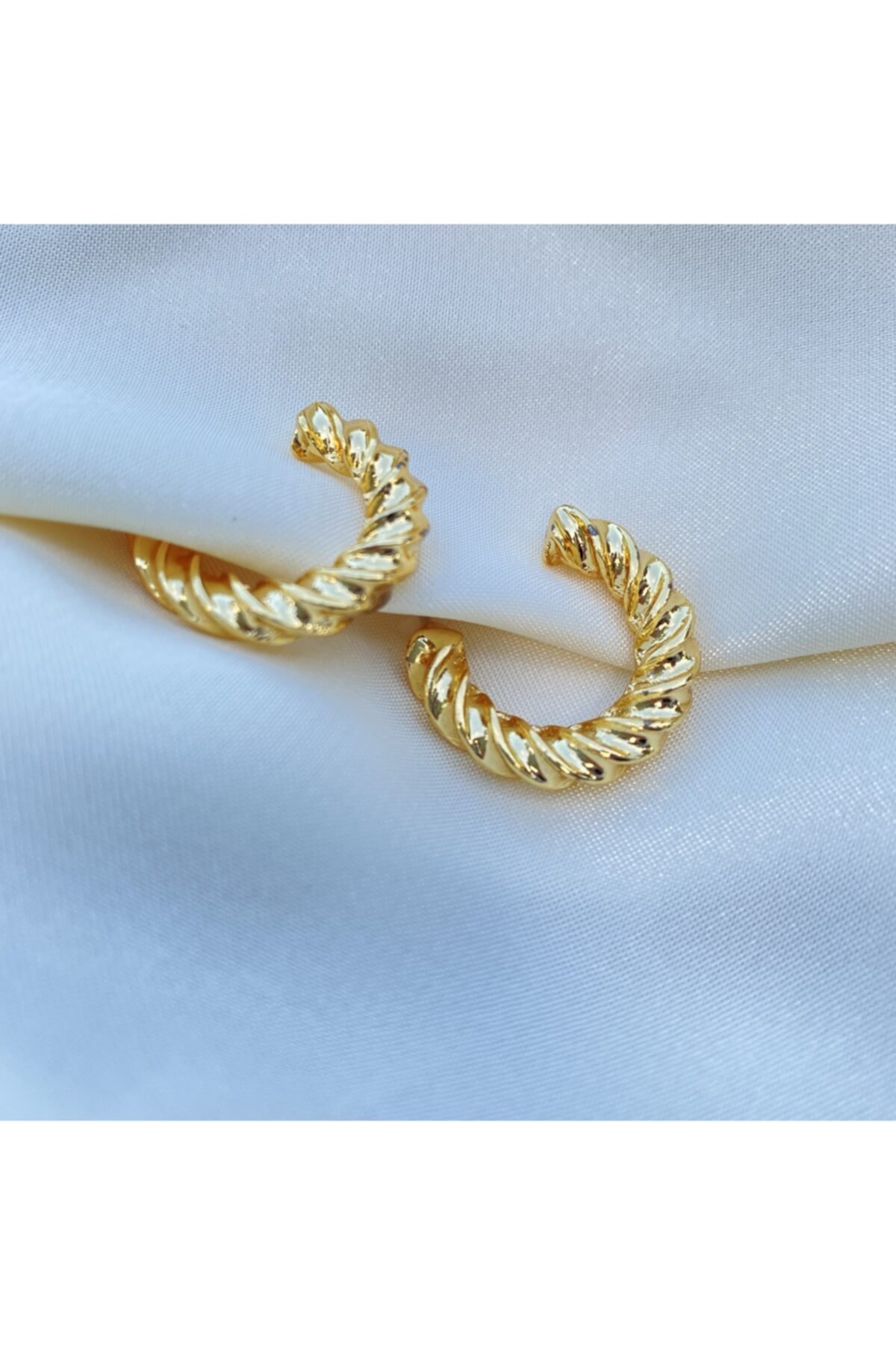 EFGÜN BUTİK Kadın Gold Sarmal Halka Küpe