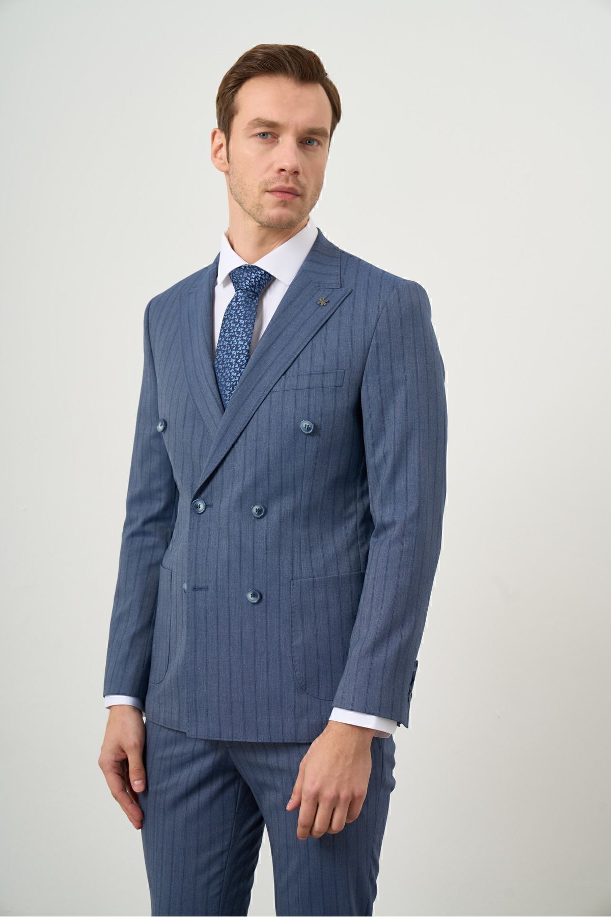 کت و شلوار یقه نوک تیز مردانه آبی سرمه ای Polyviscon Trend دو سینه باریک