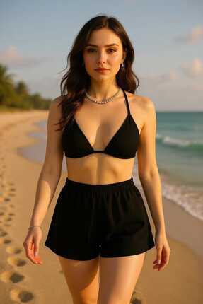 Kadın Siyah Şortlu Belden ve Boyundan Bağlamalı Bikini Takımı Image 0