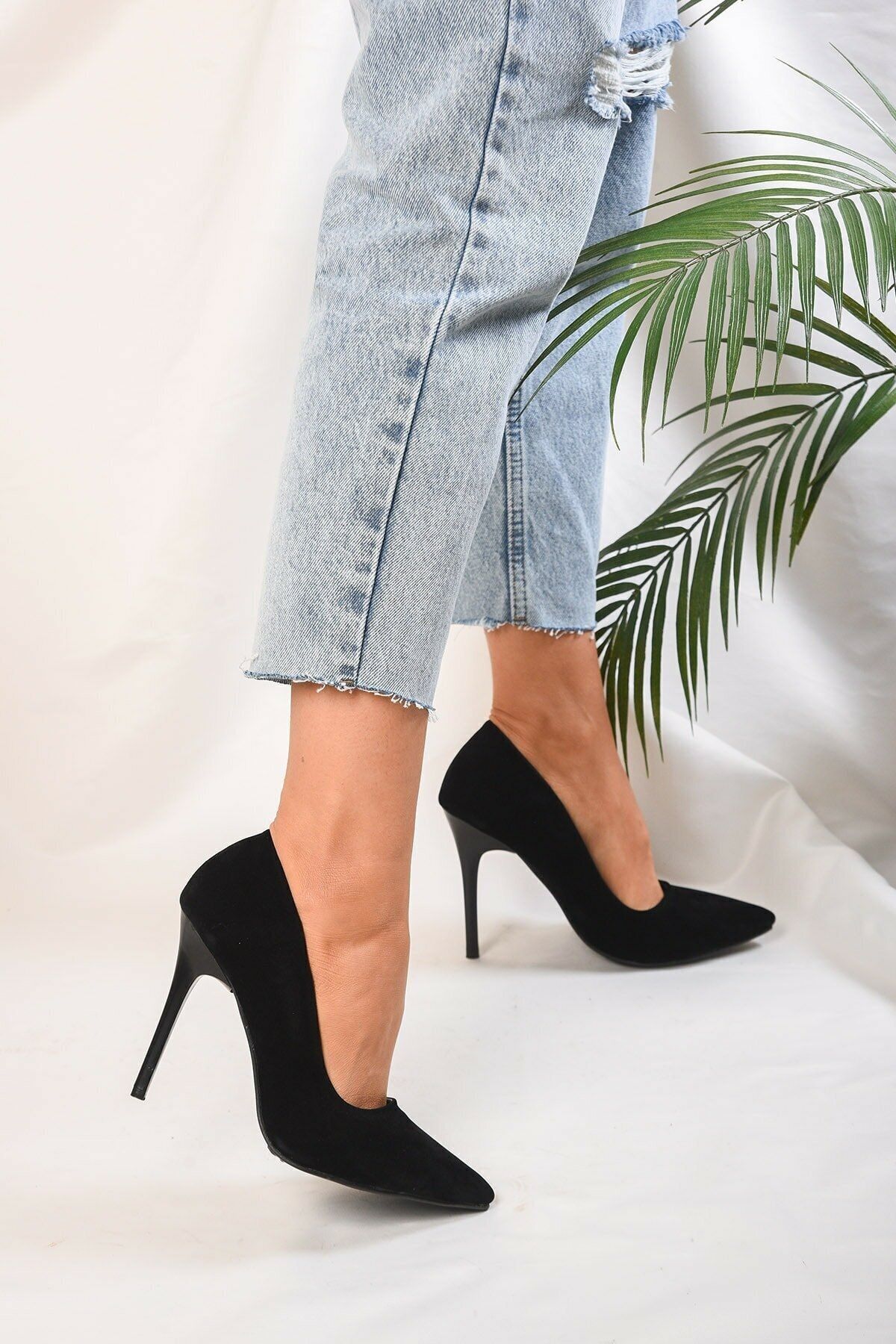 Sıraç Ayakkabı Süet Siyah Stiletto Ince Topuklu Ayakkabı