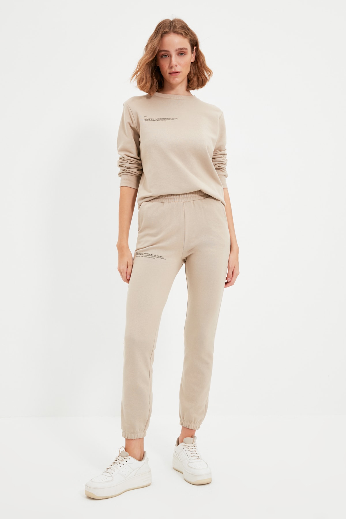 TRENDYOLMİLLA Taş Baskılı %100 Organik Pamuk Basic Jogger Örme İnce Eşofman Altı TWOAW21EA0182