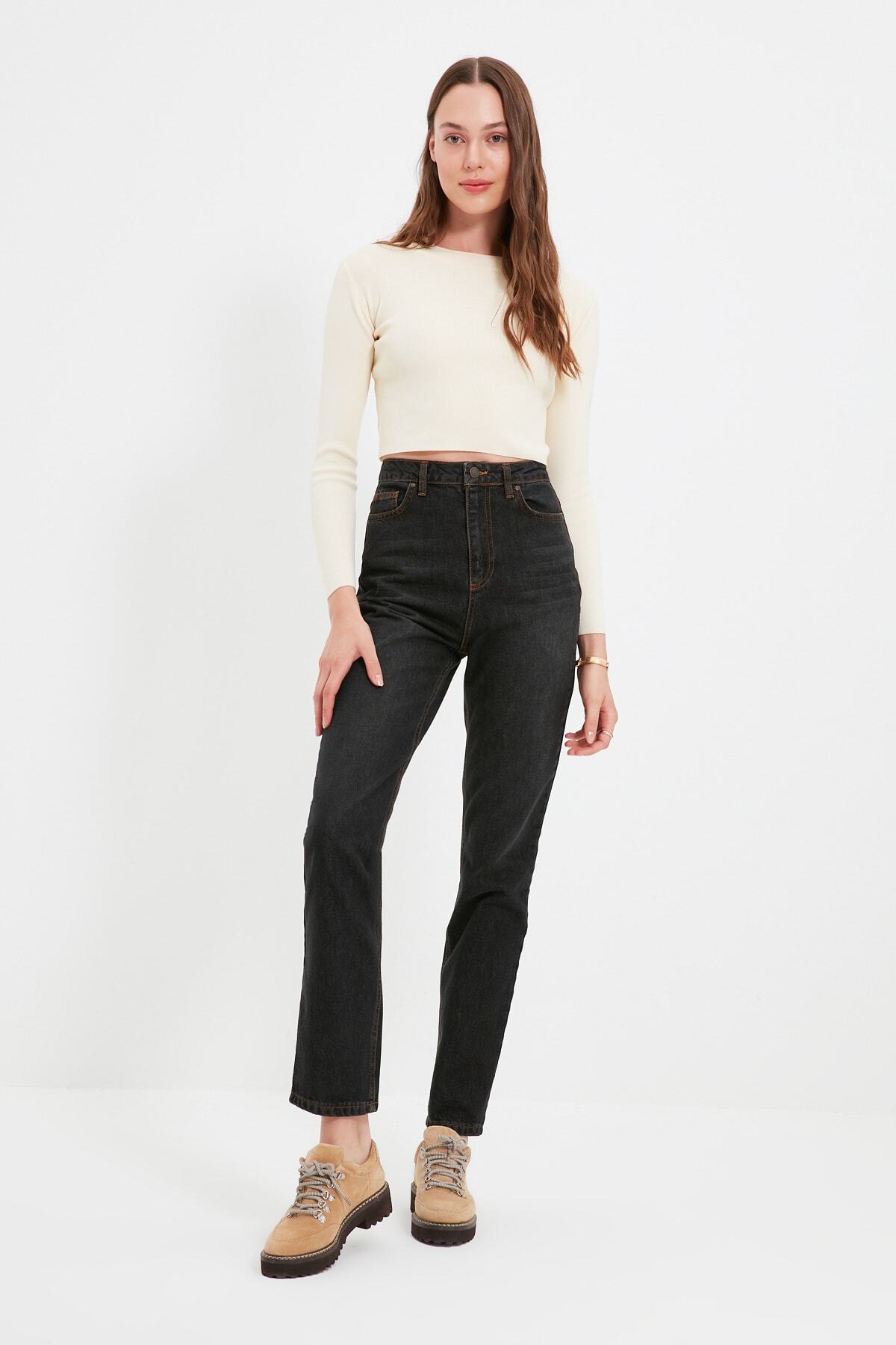 TRENDYOLMİLLA Siyah Tall Yüksek Bel Bootcut Jeans TWOAW22JE0643