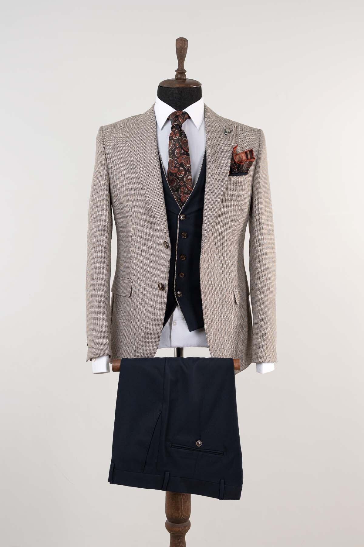 GUERRO Classıc Yelekli Slim Fit Kombinli Bej Kahve Armürlü Takım Elbise 8136-03b