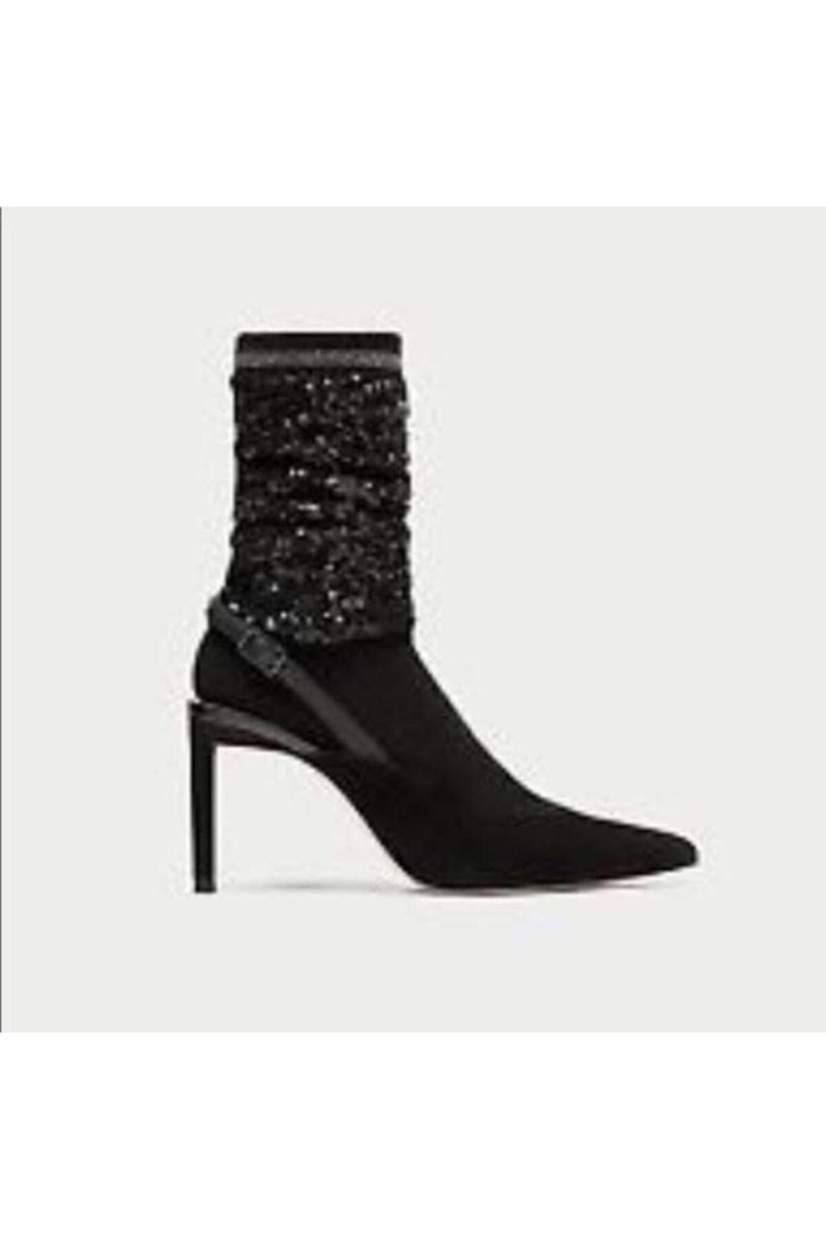 Trendliydolap Çoraplı Stiletto Ayakkabı