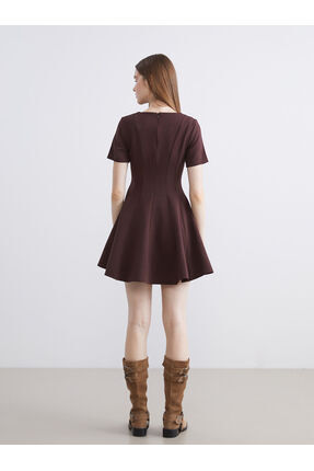 Peak Yeni Sezon Bisiklet Yaka Peplum Mini Elbise Image 5