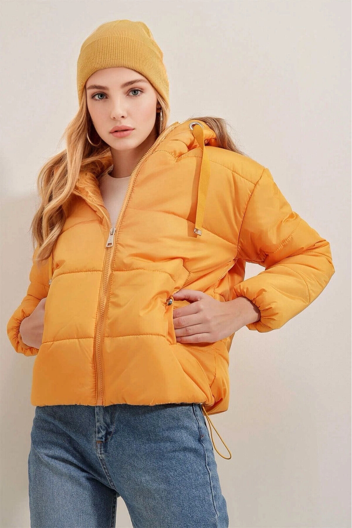 کت بند کشی زنانه کلاهدار زرد زنانه Hzl22w-bd151171