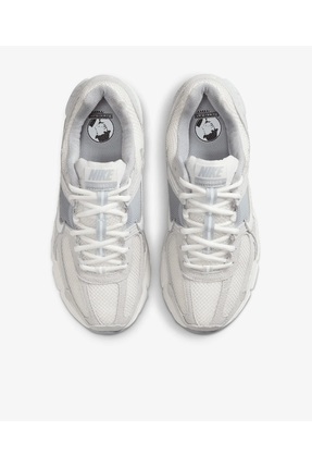 ZOOM VOMERO 5 'PURE PLATİNUM' KADIN SNEAKER Image 4