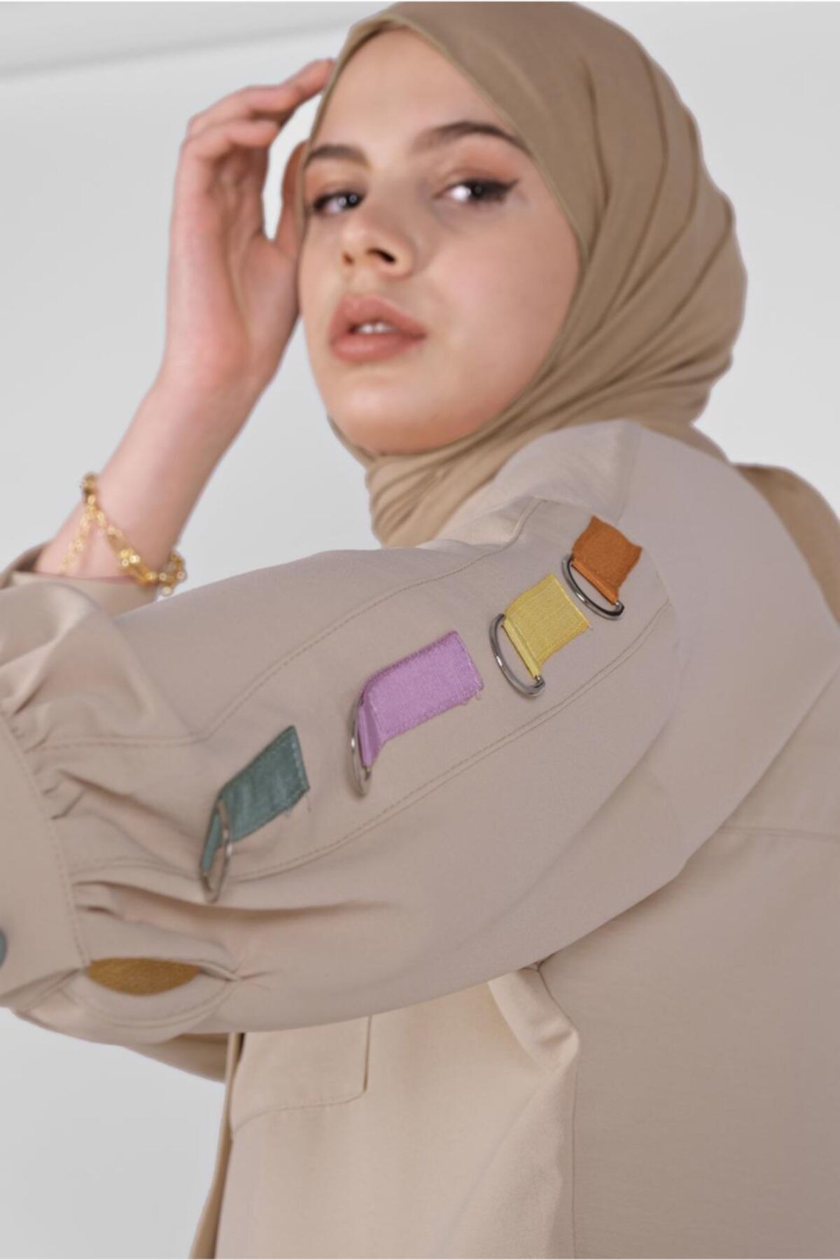TRENDTESETTÜR Renk Detaylı Metal Aksesuarlı Tunik 04012