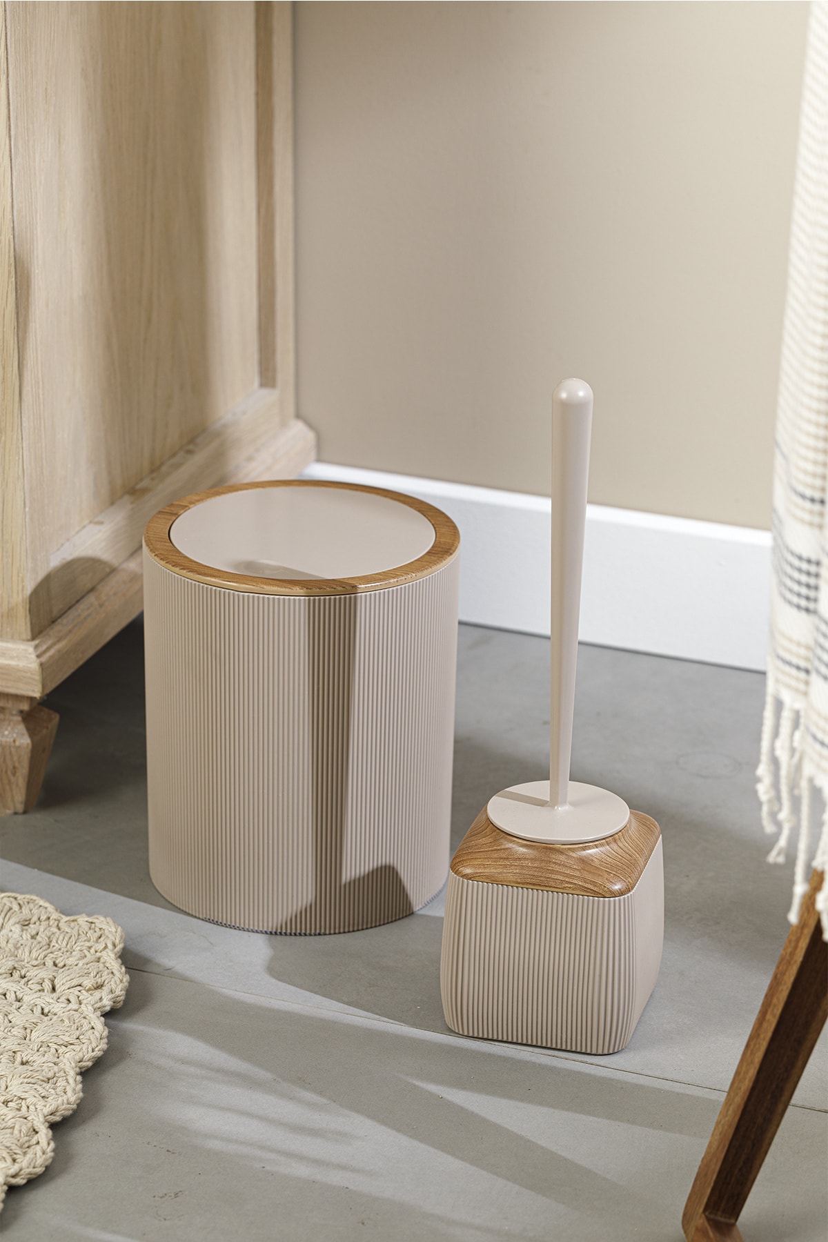 English Home Adela Banyo Seti 19x21,5 Cm+10x10x37 Cm Kahve