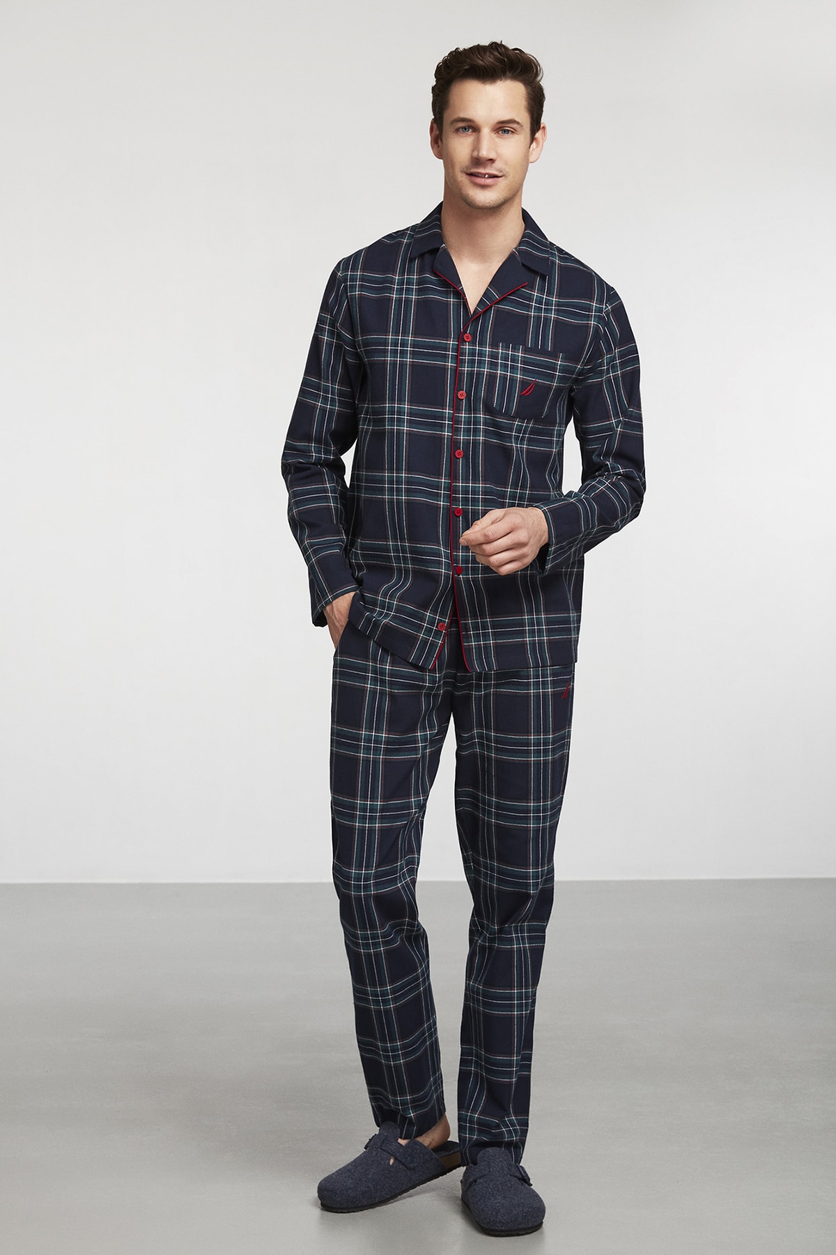 Nautica Lacivert Ekoseli Dokuma Pijama Takım