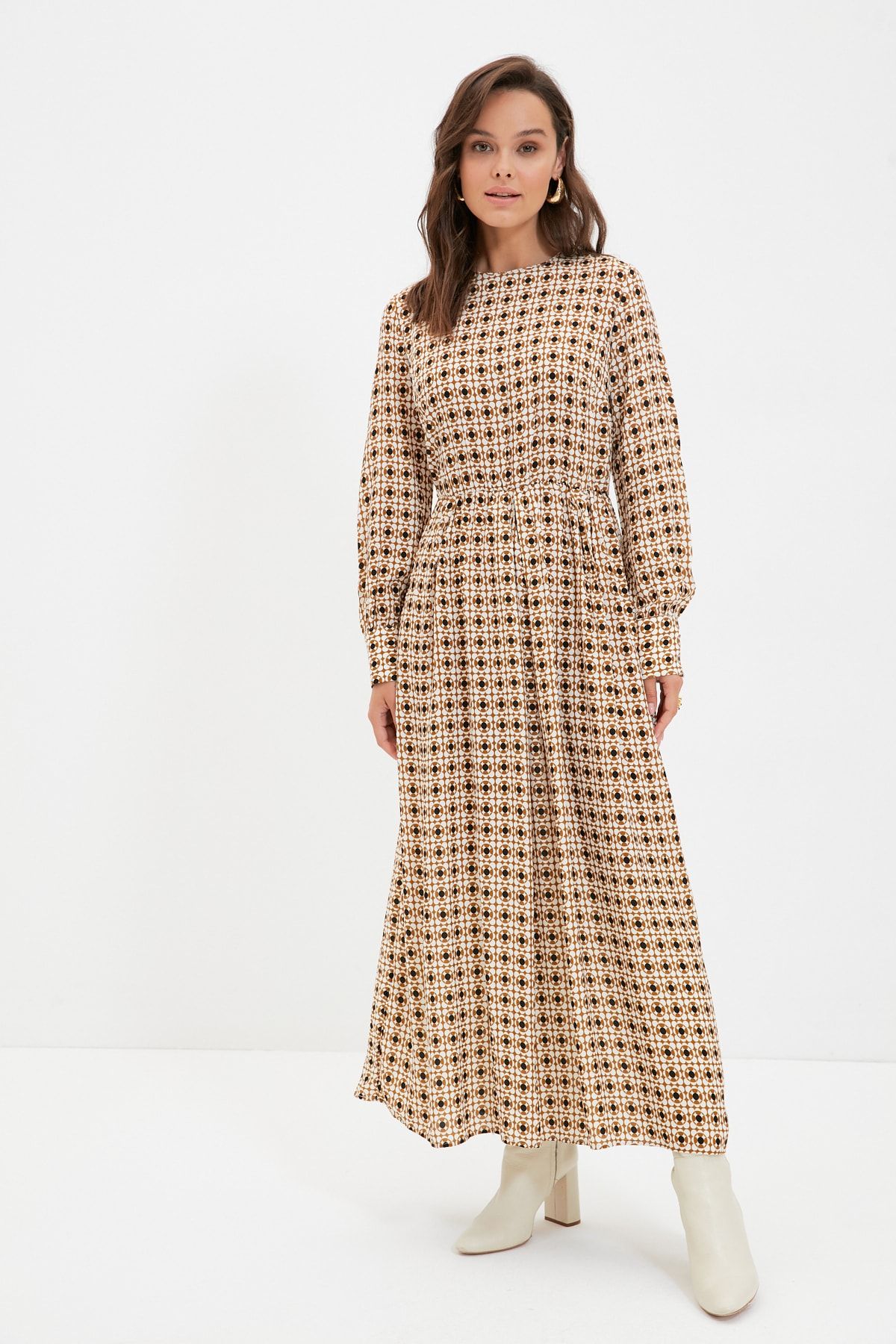 Trendyol Modest Hardal Bisiklet Yaka Baskılı Belden Lastikli Elbise TCTAW22EB0049