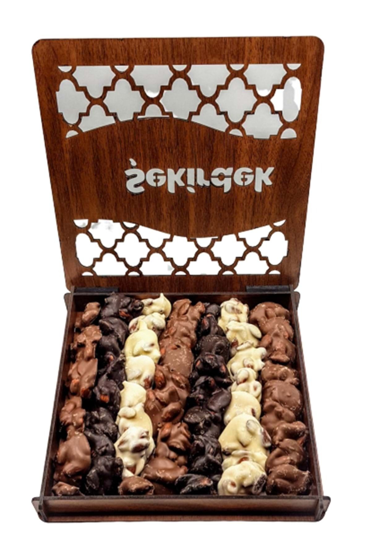 Şekirdek Yazıhan Roş Hediyelik Çikolata Ahşap Kutu 800 gr