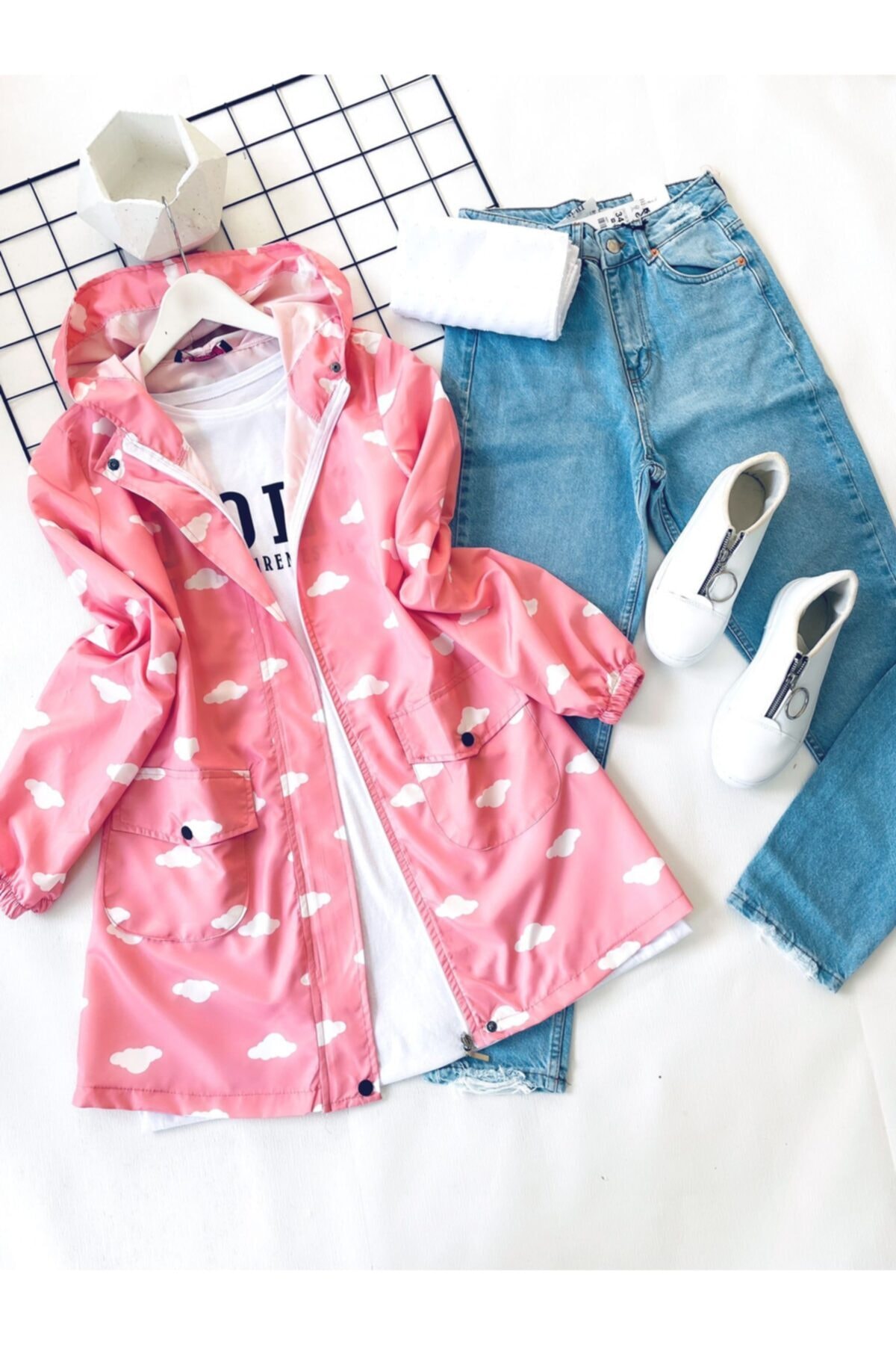 YEDİLALE Bulut Desenli Yağmurluk