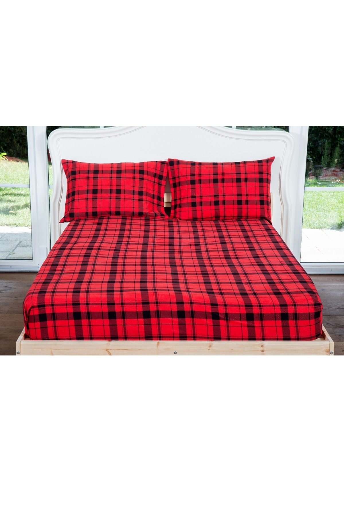 makiteks Pamuk Kışlık Flanel Pazen Lastikli Çarşaf Seti Yastık Kılıfı Red Check