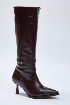 Kahverengi Bant Toka Detaylı Sivri Burun Kadın 6,5 İnce Topuklu Çizme
TAKAW26CZ00011 Image 3