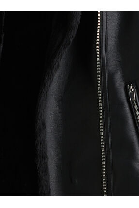 Siyah Biker Yaka Kadın Deri Görünümlü Mont Image 6