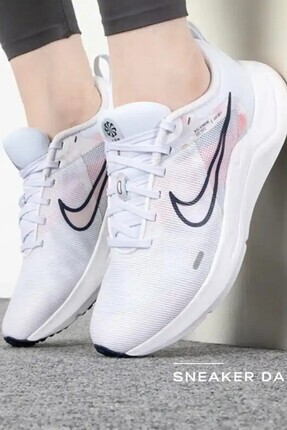 Running Downshifter 12 Premium Kadın Koşu Ayakkabısı Image 0