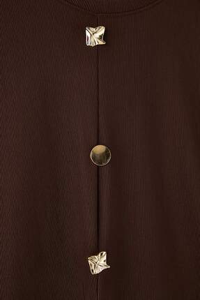 Kahverengi Aksesuar Düğmeli Uzun Kol Fitilli Örme Büyük Beden Bluz TBBAW26AF00078 Image 11