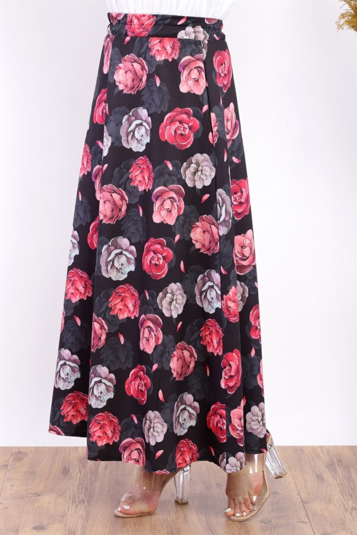 ModaBerfu Çiçek Desenli Kloş Etek (kırmızı-siyah)