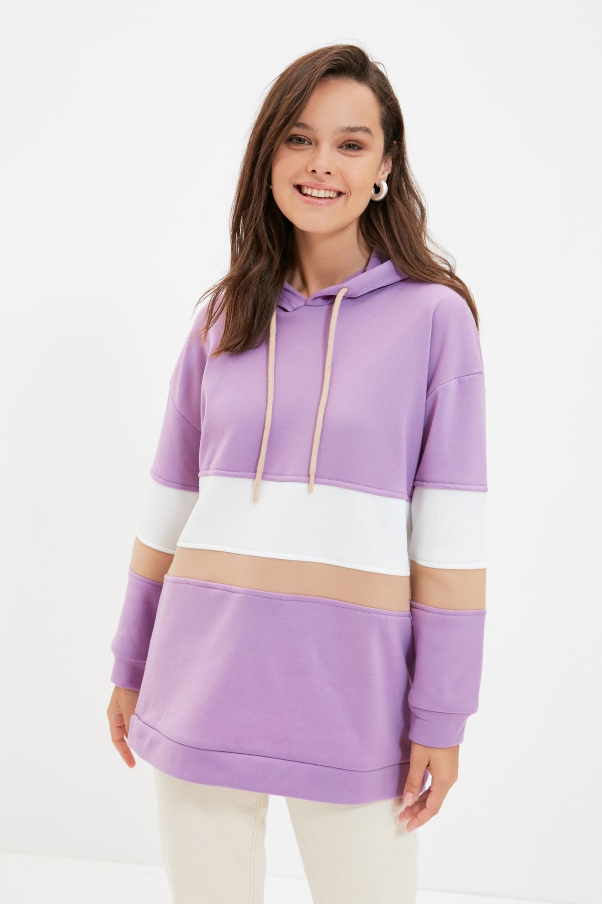 Trendyol Modest Lila Kapüşonlu Renk Bloklu İçi Tüylü Örme Sweatshirt TCTAW22TW0173