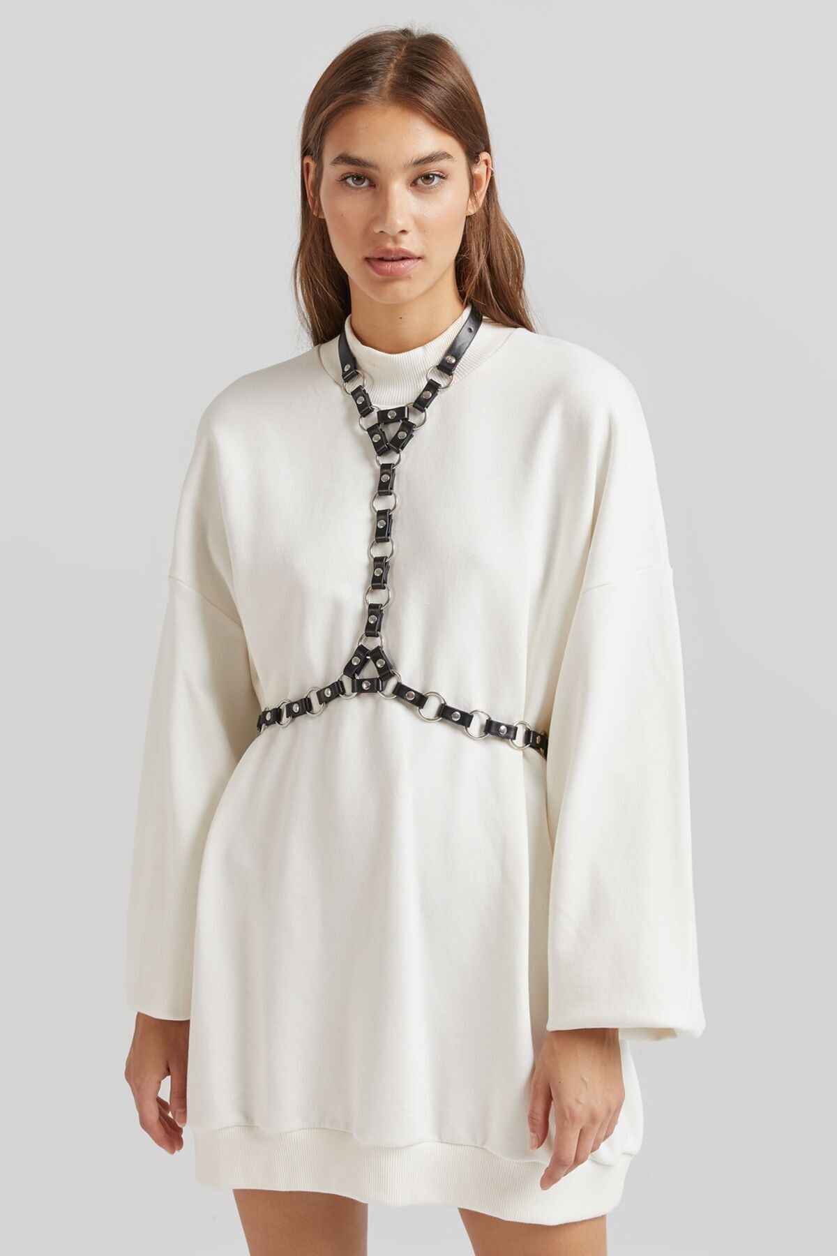 Bershka Halkalı Vücut Kolyesi