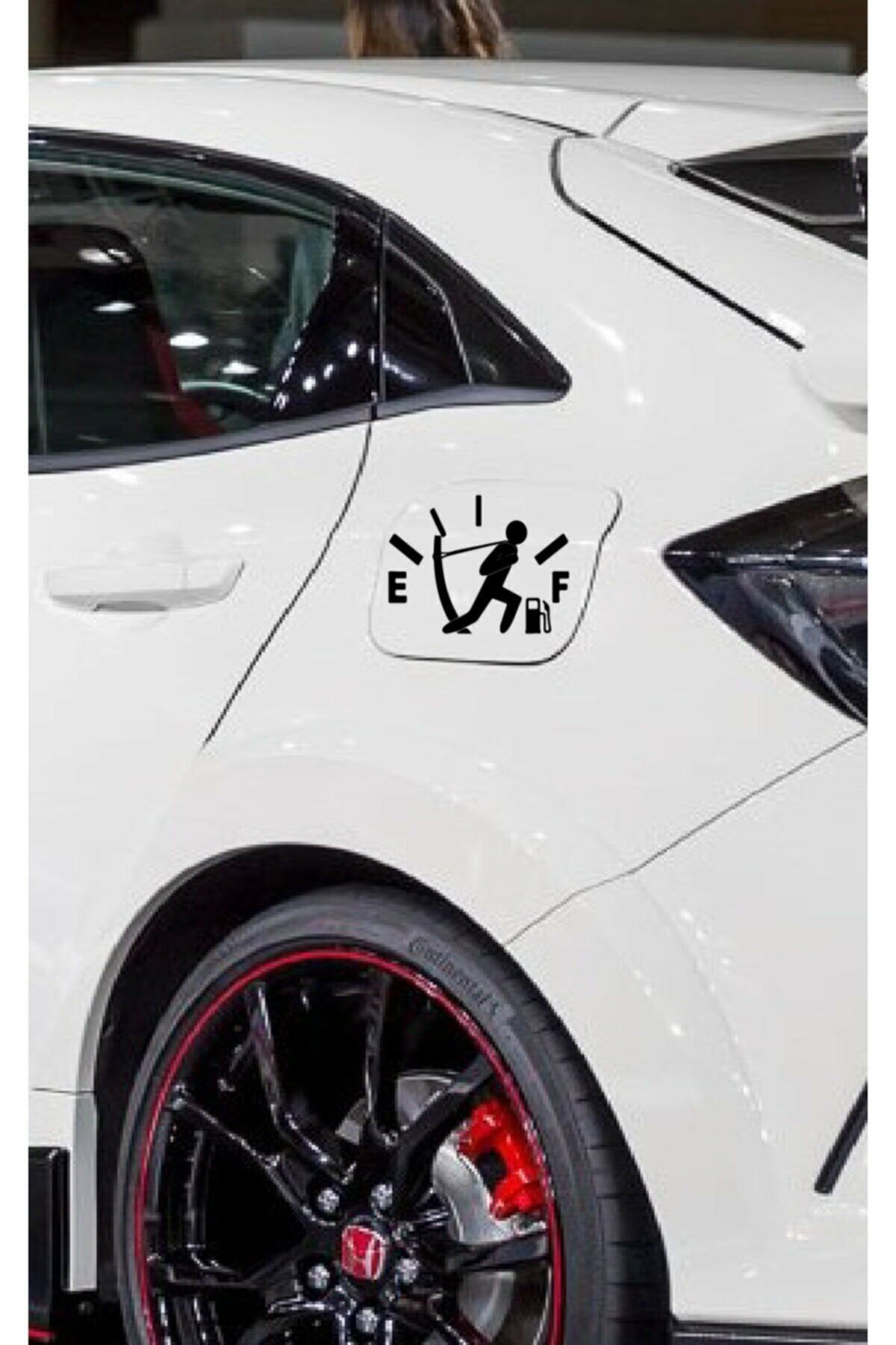 BK22 Benzin Deposu Ibre Çeken Adam Sticker 13x9 Cm Siyah Renk