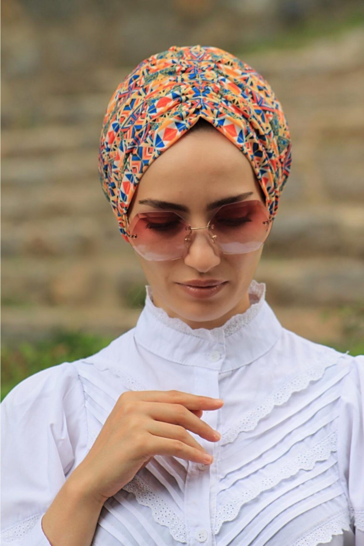 Zehra Hazır Havuz Tesettür Giyim Kareli Etnik Desen Tokalı Bone - Özel Tasarım- Yeni Model Tesettür Giyim