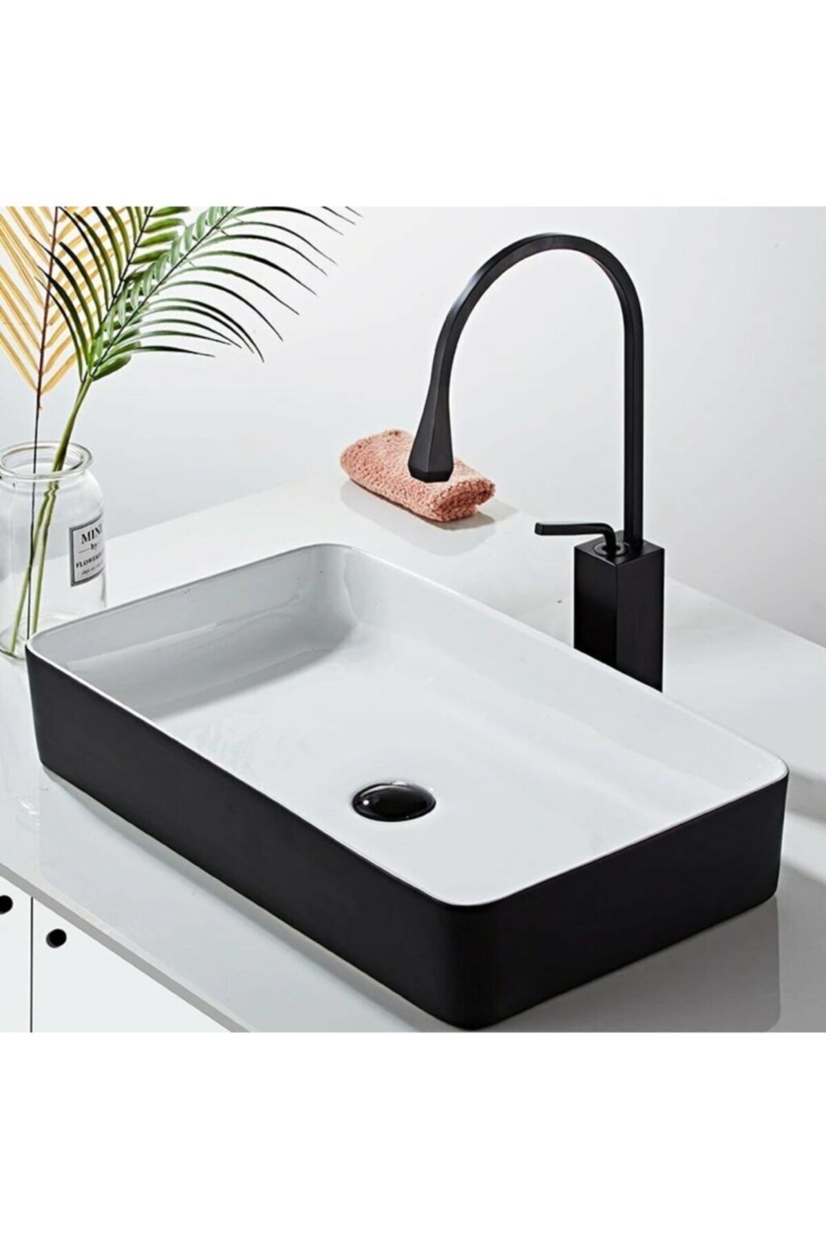 OEM Banyo Çanak Lavabo Bataryası Mat Siyah Yeni Kare Model 5 Yıl Garantili