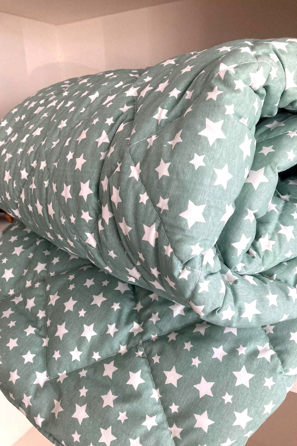 Örtü Tekstil El Sarması Lüks Ranforce Kumaş Yeşil Yıldızlı Yapay Yün Yorgan Çift Kişilik