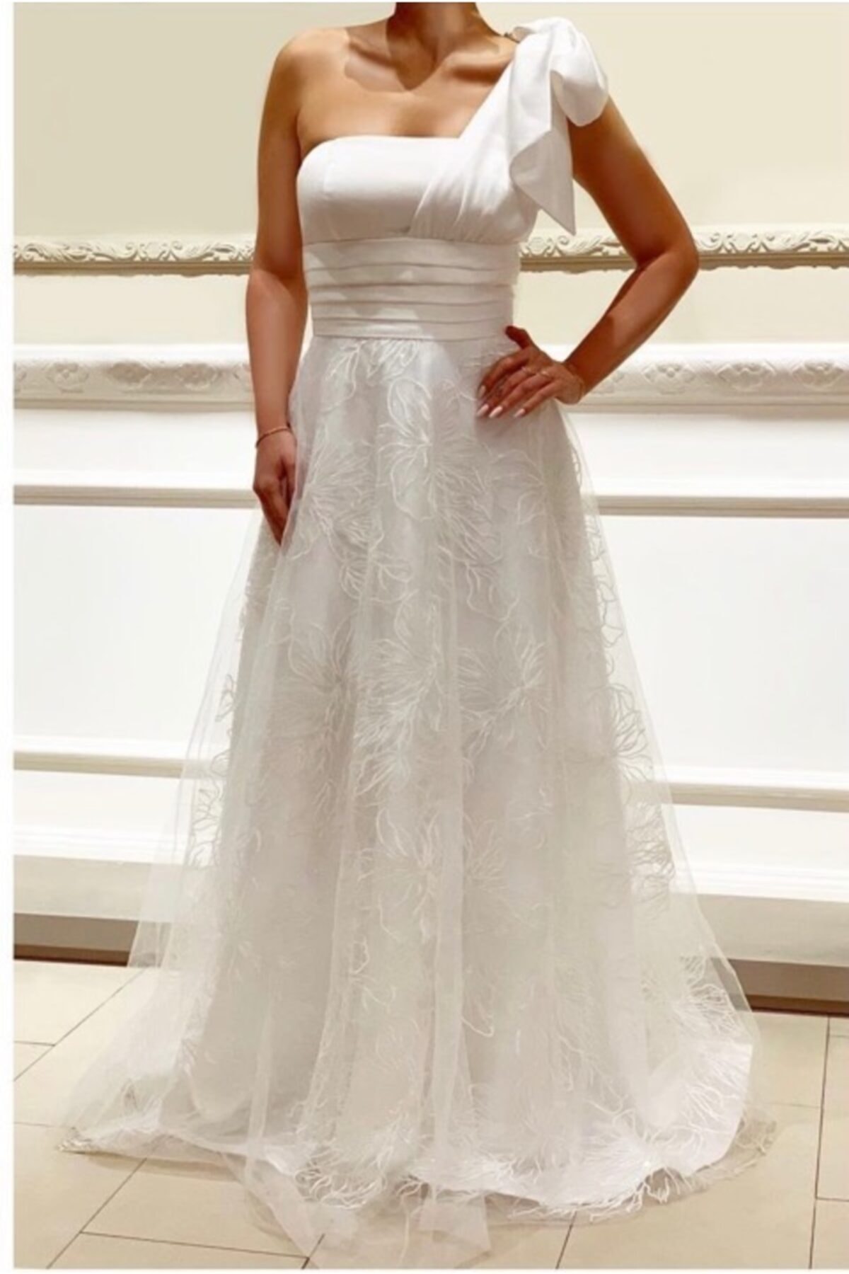 Fausta Felicitas Gelinlik