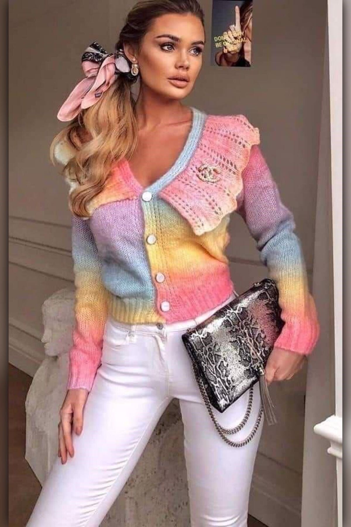 TEORA FASHION Raınbow Yaka Volan Detay Broşlu Ipek Iplik Triko Hırka