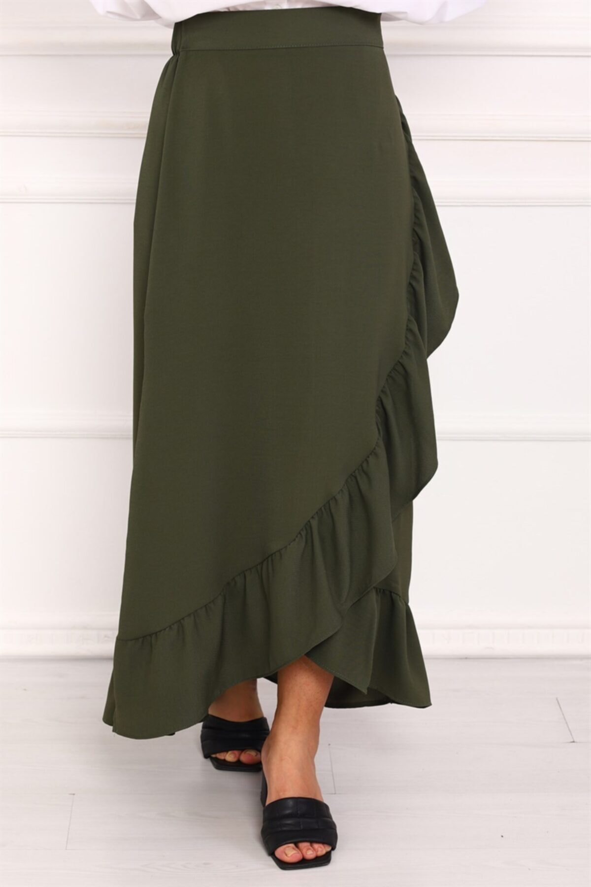 ModaBerfu Fırfır Detaylı Tek Renk Etek (haki)