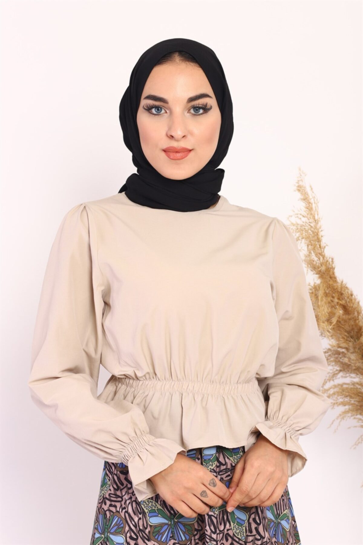 ModaBerfu Beli Lastikli Bluz (bej)